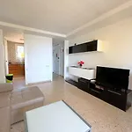 Appartement Coblanca 8-2º4 *
